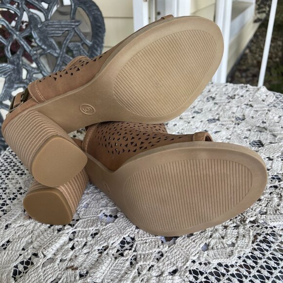 American Thread Sandal - Picture 5 of 5